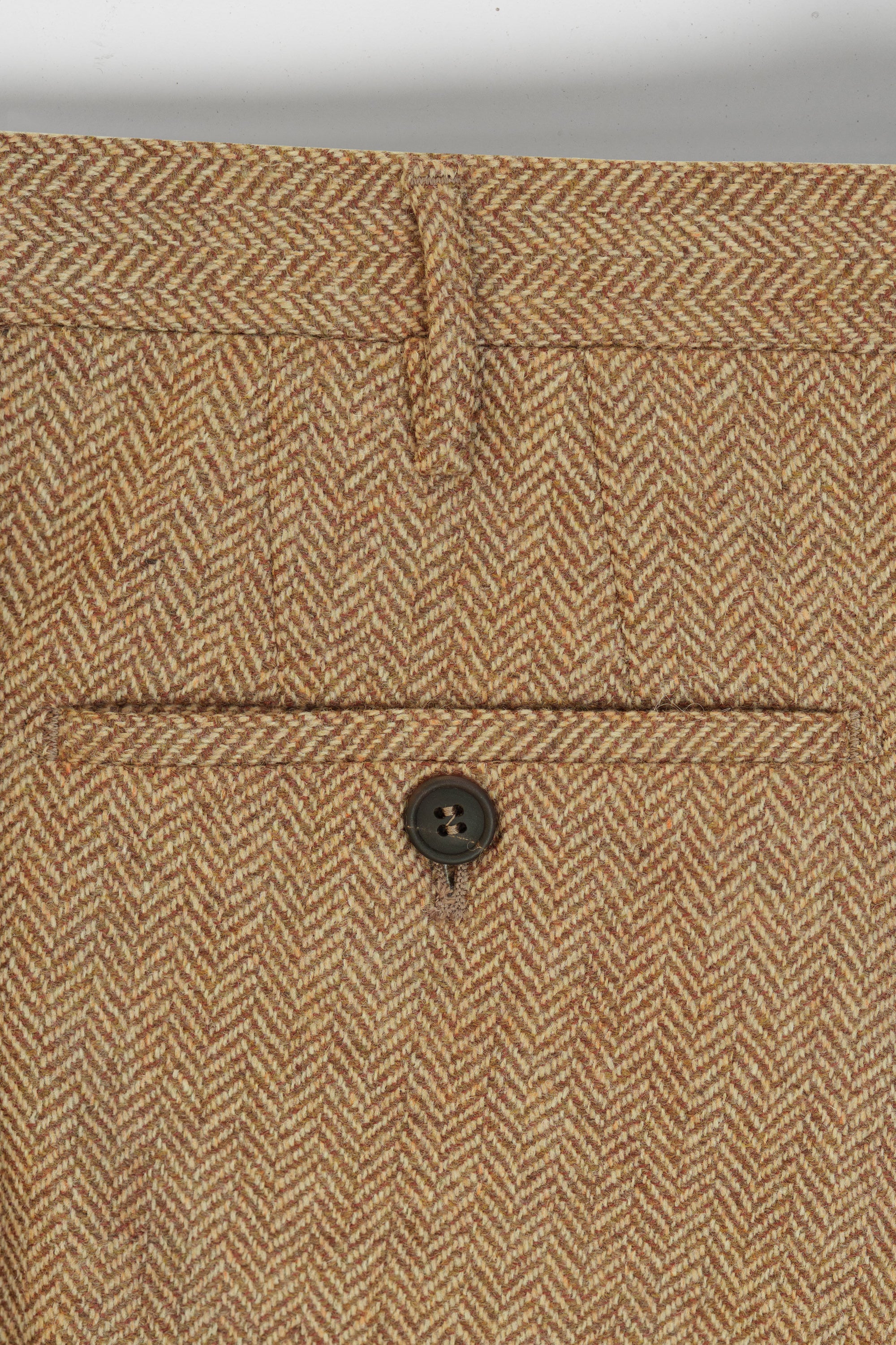 Pantaloni in lana e cashmere a spina di pesce color miele